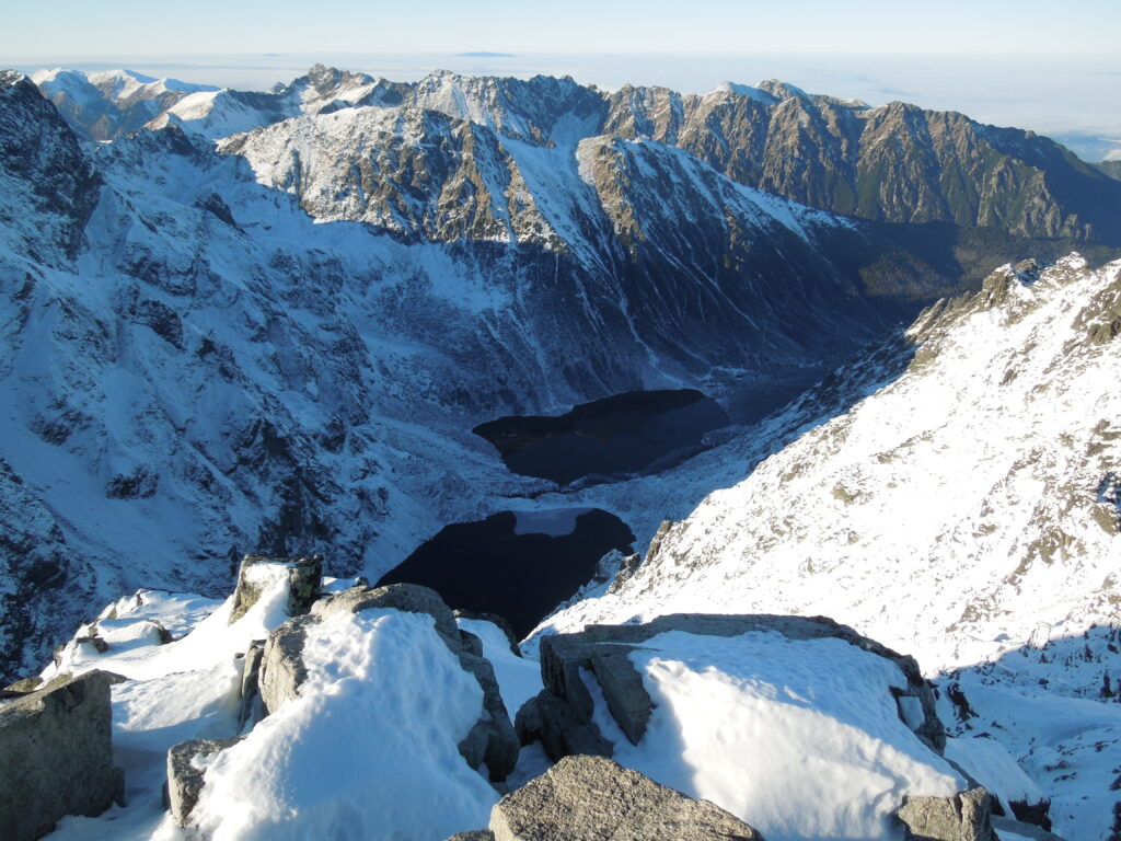 Rysy is a mountain in the crest of the High Tatras, eastern part of the Tatra Mountains | SUPER INFORMACIA